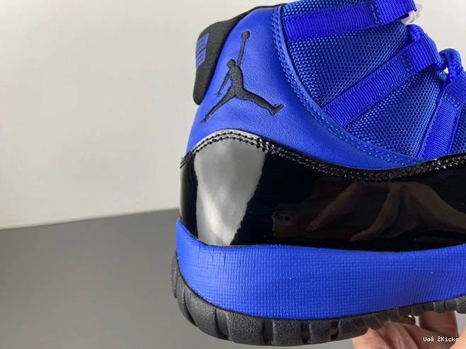 671 Jordan 11 Air Compact CT8012-400 0922